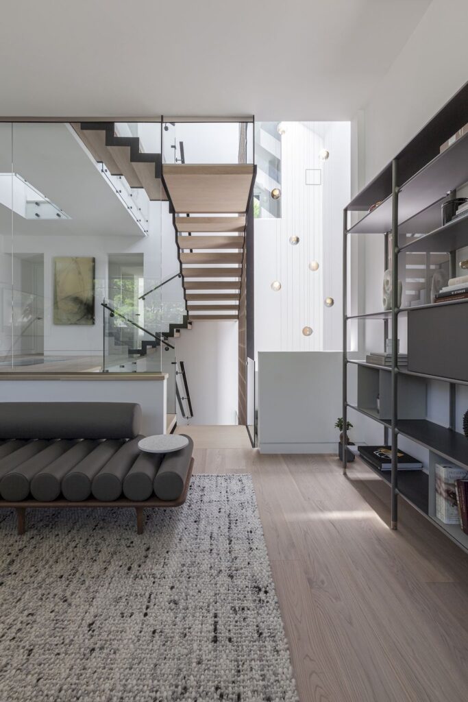 Stack House a playful expression of horizontal volumes by Atelier RZLBD 24
