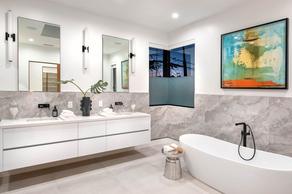 The Home in Venice is a newer construction home features an open floor plan, high ceilings and oversized windows that create a bright crisp ambiance now available for sale. This home located at 2319 Penmar Ave, Venice, California