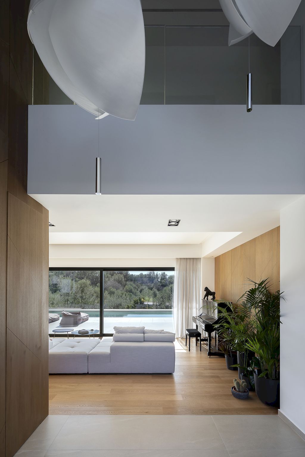 The Nidus Passive House in Greece by Gonzalez Malama Architects 10