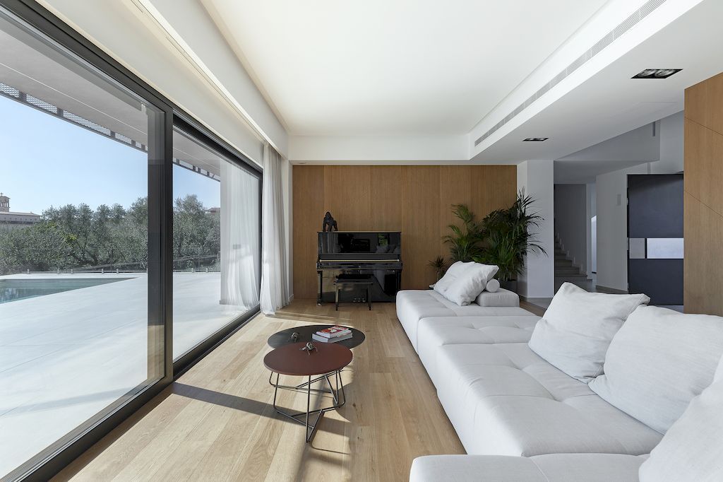 The Nidus Passive House in Greece by Gonzalez Malama Architects 19