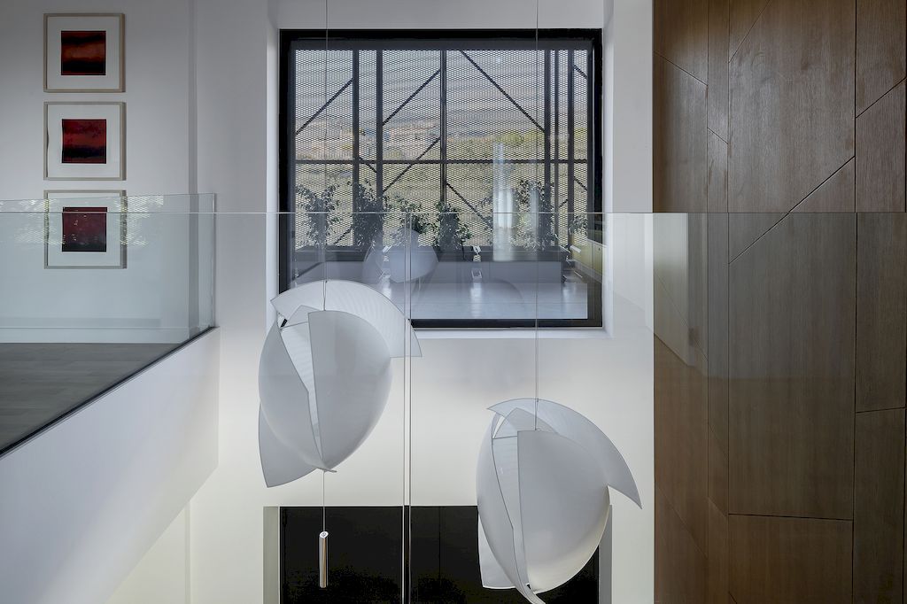 The Nidus Passive House in Greece by Gonzalez Malama Architects 31