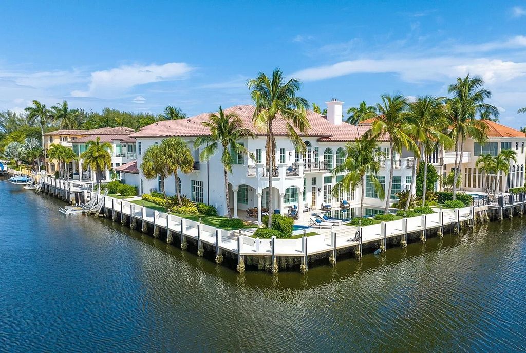 The Estate in Delray Beach, an architectural masterpiece on a cul-de-sac street in the sought-after Seagate area maintaining the highest levels is now available for sale. This home located at 1003 Rhodes Villa Ave, Delray Beach, Florida