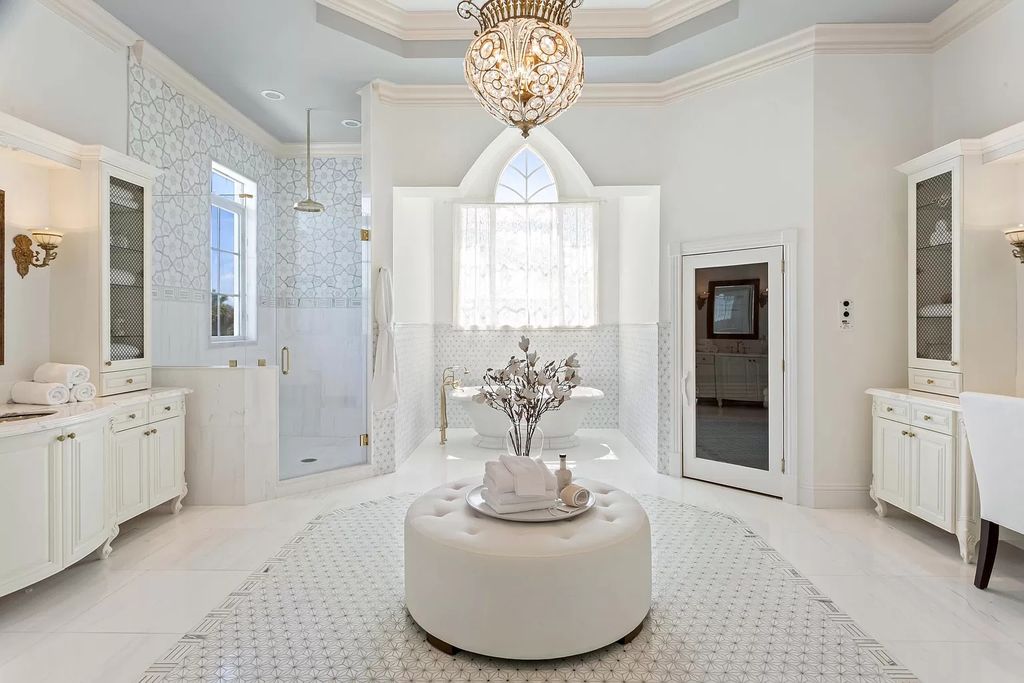 The Estate in Delray Beach, an architectural masterpiece on a cul-de-sac street in the sought-after Seagate area maintaining the highest levels is now available for sale. This home located at 1003 Rhodes Villa Ave, Delray Beach, Florida
