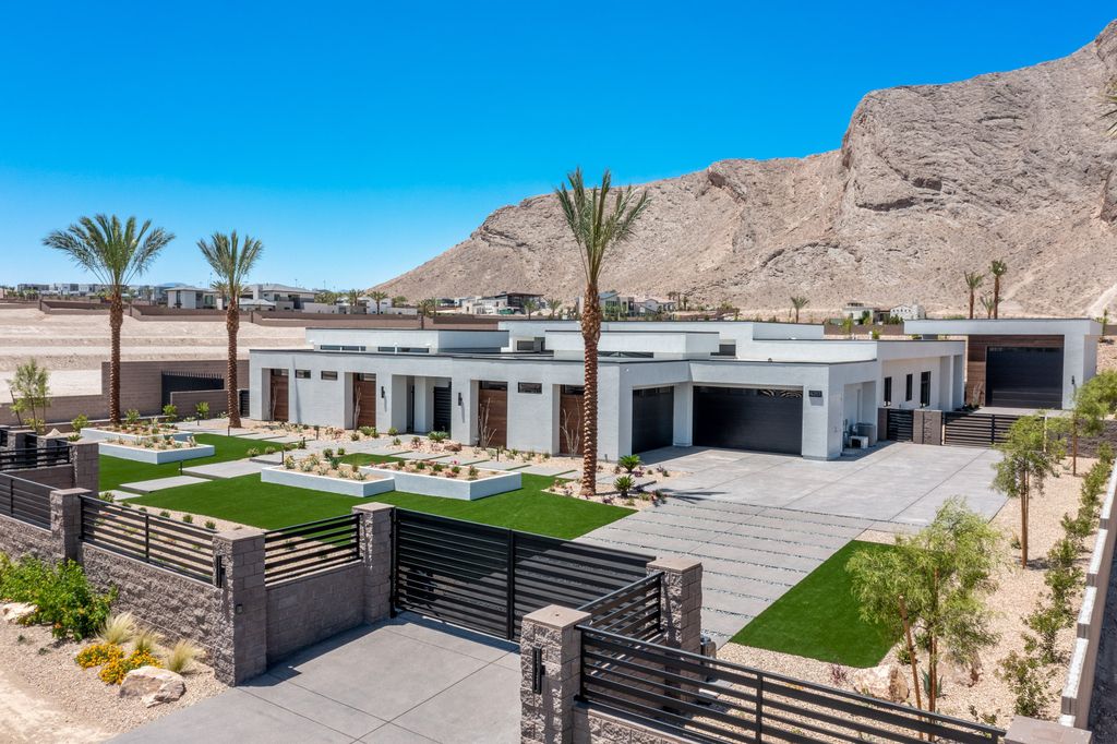 The Home in Las Vegas is a Brand new modern single-story dream compound within minutes from the Lone Mountain regional and equestrian park and the shops at Downtown Summerlin now available for sale. This home located at 4261 N Grand Canyon Dr, Las Vegas, Nevada