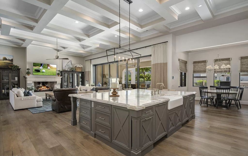 The Home in Paradise Valley, a beautifully transitional style residence offers gorgeous finishes and high quality craftsmanship and a resort-like backyard. This home located at 9236 N 53rd Pl, Paradise Valley, Arizona.