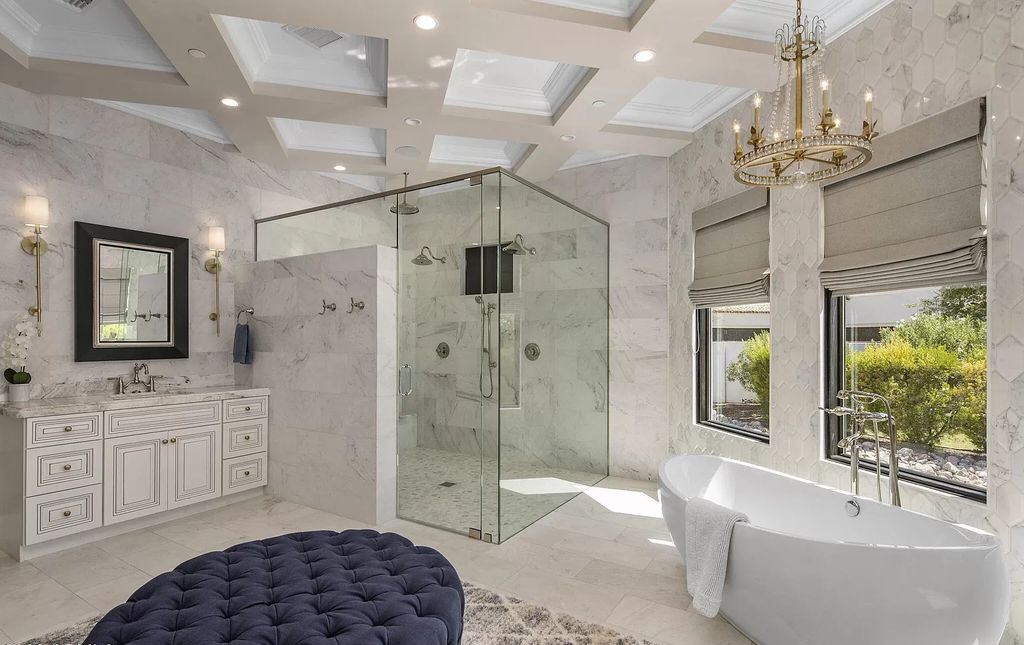 The Home in Paradise Valley, a beautifully transitional style residence offers gorgeous finishes and high quality craftsmanship and a resort-like backyard. This home located at 9236 N 53rd Pl, Paradise Valley, Arizona.