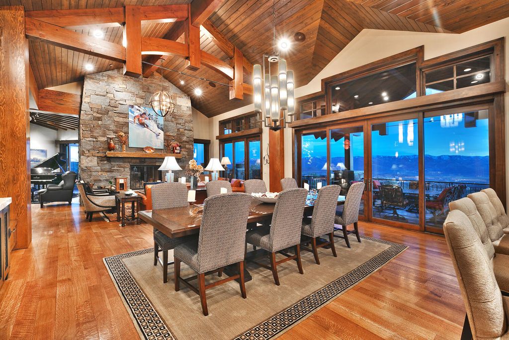 The Home in Park City, a spectacular mountain view residence designed by 4C Design Group and meticulously built by Douglas Knight perfect for parties and family gatherings is now available for sale. This home located at 9021 N Promontory Summit Dr, Park City, Utah