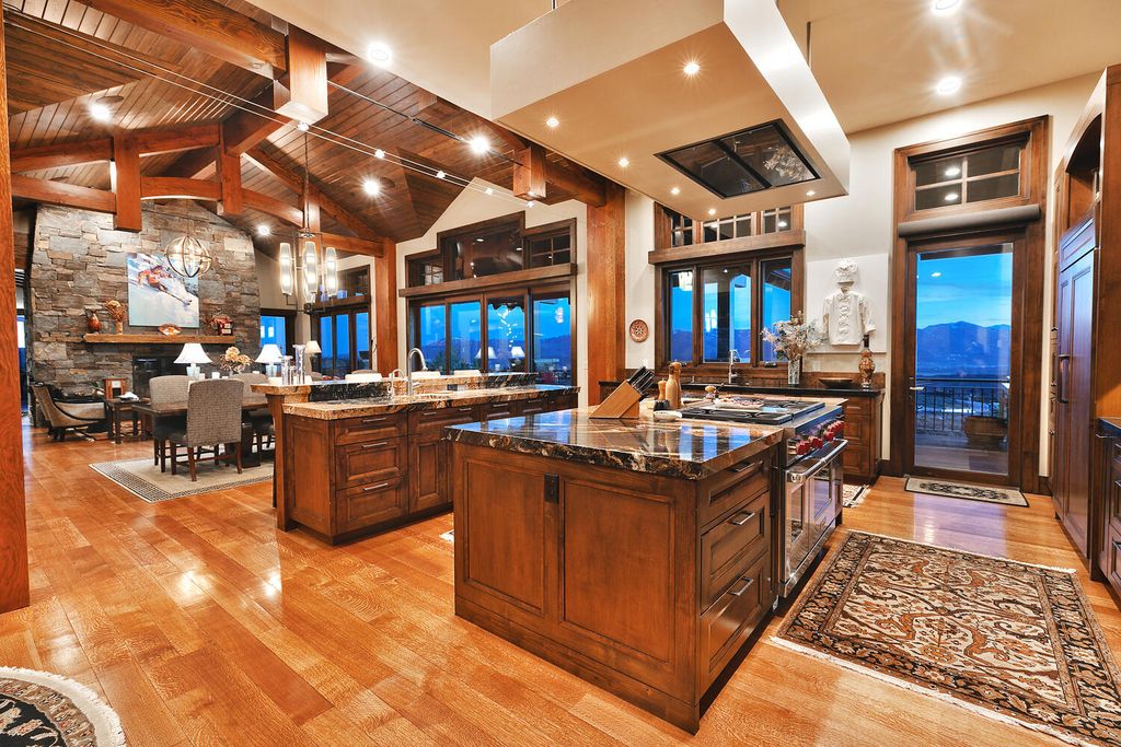 The Home in Park City, a spectacular mountain view residence designed by 4C Design Group and meticulously built by Douglas Knight perfect for parties and family gatherings is now available for sale. This home located at 9021 N Promontory Summit Dr, Park City, Utah