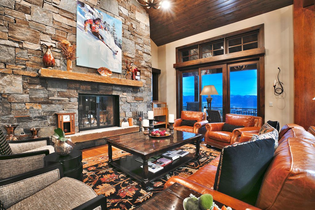 The Home in Park City, a spectacular mountain view residence designed by 4C Design Group and meticulously built by Douglas Knight perfect for parties and family gatherings is now available for sale. This home located at 9021 N Promontory Summit Dr, Park City, Utah