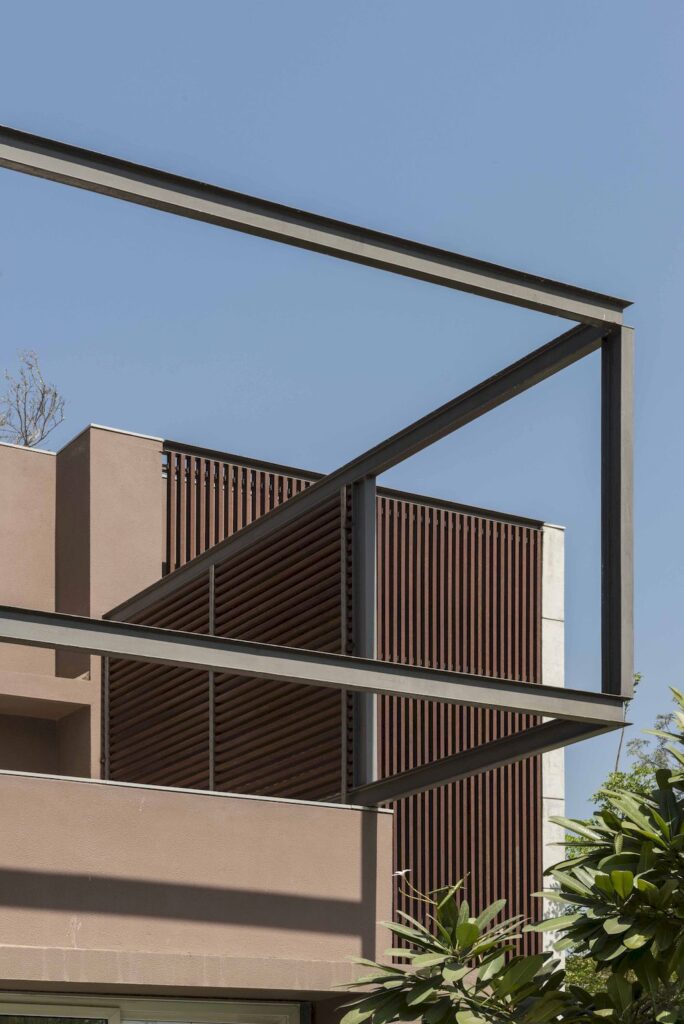 Twin Home with Stunning Open Spaces in India by The Grid Architects 16