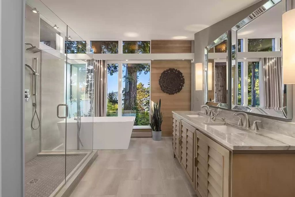 The House in Bainbridge Island is designed as the family home of renowned engineer Jack Christiansen, now available for sale. This home located at 7799 Hansen Road NE, Bainbridge Island, Washington