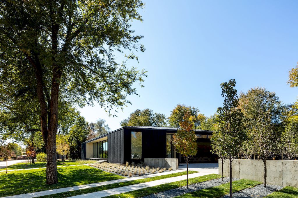Vista Drive Pavilion House in Colorado by Studio B Architecture Interiors 20