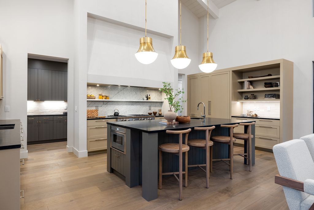 The Home in Sonoma, a beautiful Oak studded parcel with privacy, lush landscaping, in-ground pool, solar, and gated entry is now available for sale. This home located at 21706 Hyde Rd, Sonoma, California