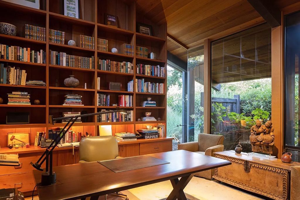 The Home in Carmel Valley, a modern compound designed by David Allen Smith with organic materials throughout, massive glass windows, and a voluminous interior is now available for sale. This home located at 49 Encina Dr, Carmel Valley, California