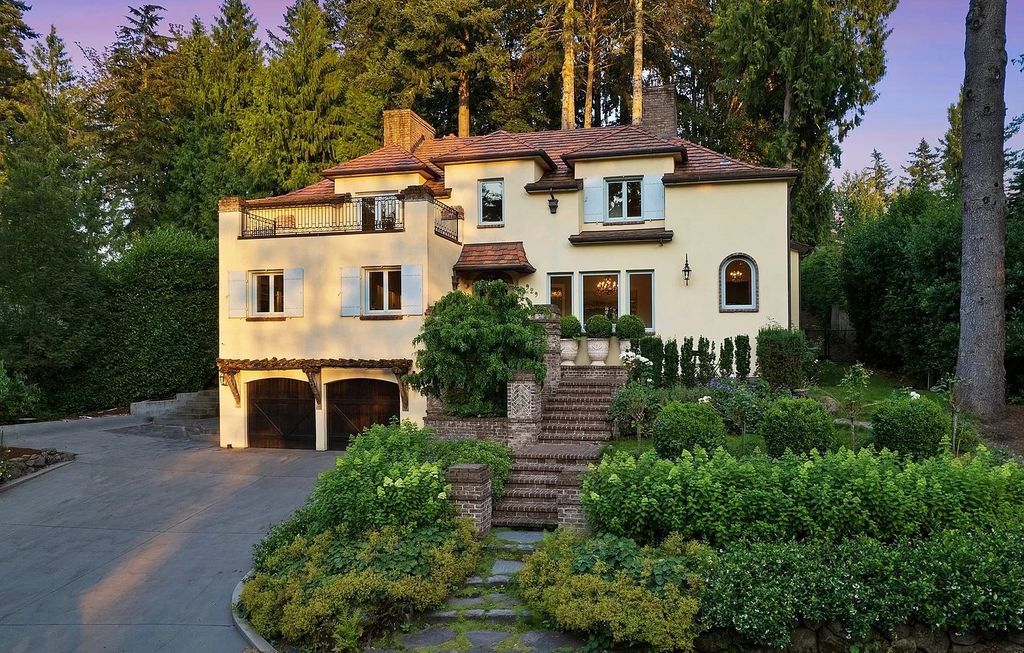 The Estate in Lake Oswego is a luxurious home where every feature and finish is made to perfection now available for sale. This home located at 929 Cumberland Rd, Lake Oswego, Oregon; offering 05 bedrooms and 07 bathrooms with 5,095 square feet of living spaces.