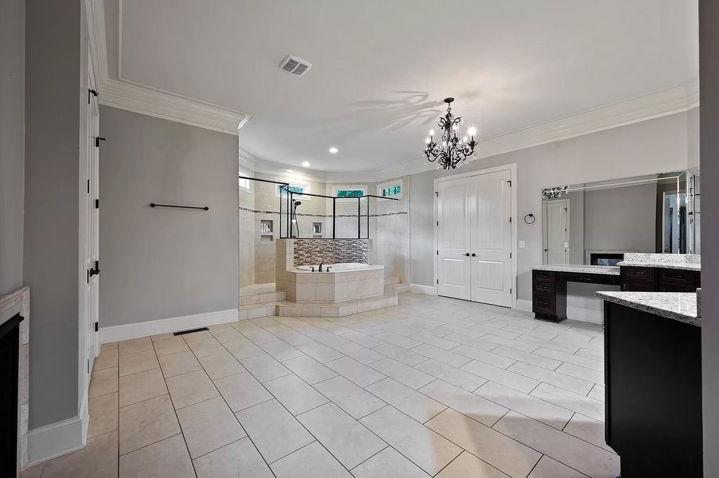 The Estate in Brentwood is a luxurious home located in an amazing location for a perfect entertaining now available for sale. This home located at 1810 Morgan Farms Way, Brentwood, Tennessee; offering 05 bedrooms and 06 bathrooms with 6,086 square feet of living spaces.