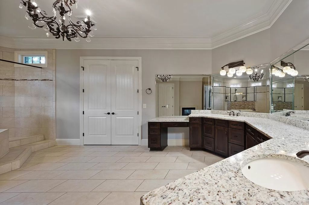 The Estate in Brentwood is a luxurious home located in an amazing location for a perfect entertaining now available for sale. This home located at 1810 Morgan Farms Way, Brentwood, Tennessee; offering 05 bedrooms and 06 bathrooms with 6,086 square feet of living spaces.