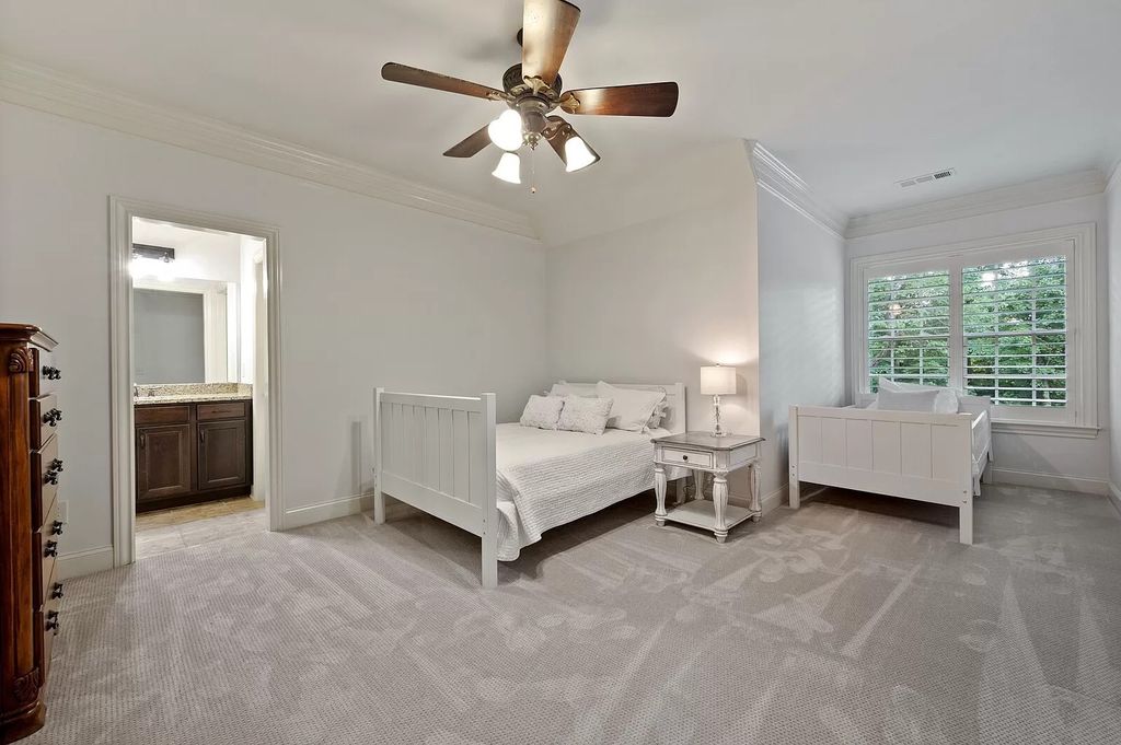 The Estate in Brentwood is a luxurious home located in an amazing location for a perfect entertaining now available for sale. This home located at 1810 Morgan Farms Way, Brentwood, Tennessee; offering 05 bedrooms and 06 bathrooms with 6,086 square feet of living spaces.
