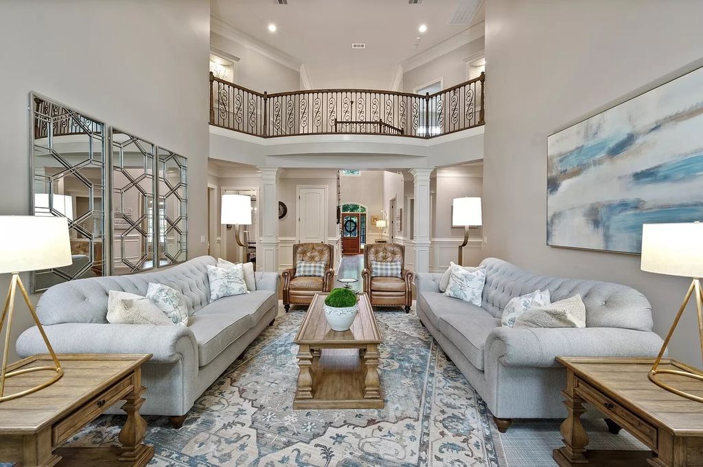 The Estate in Brentwood is a luxurious home located in an amazing location for a perfect entertaining now available for sale. This home located at 1810 Morgan Farms Way, Brentwood, Tennessee; offering 05 bedrooms and 06 bathrooms with 6,086 square feet of living spaces.