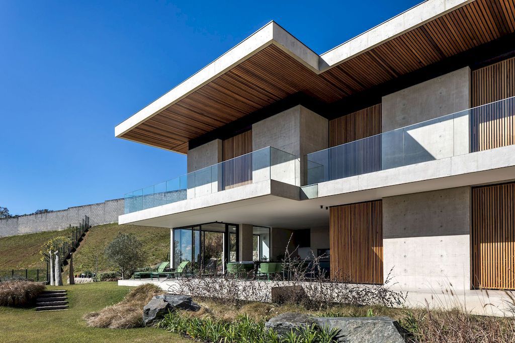 CRJ House with simple horizontal design by Sum Architecture 6