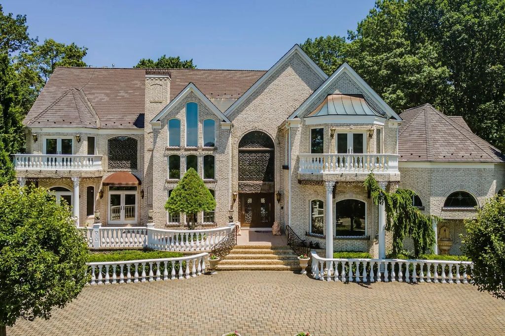 The Estate in Marlboro is a luxurious home with luxurious Eastern European design exuding excellence in architecture and craftsmanship now available for sale. This home located at 101 School Road, Marlboro, New Jersey; offering 06 bedrooms and 09 bathrooms with 1.87 acres of land.
