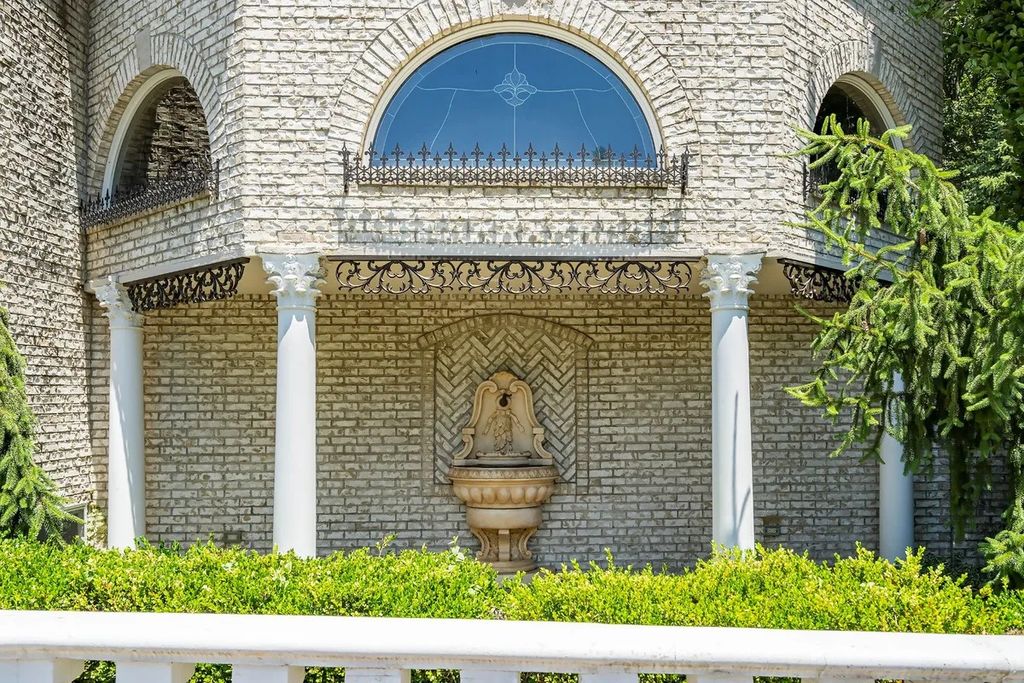 The Estate in Marlboro is a luxurious home with luxurious Eastern European design exuding excellence in architecture and craftsmanship now available for sale. This home located at 101 School Road, Marlboro, New Jersey; offering 06 bedrooms and 09 bathrooms with 1.87 acres of land.
