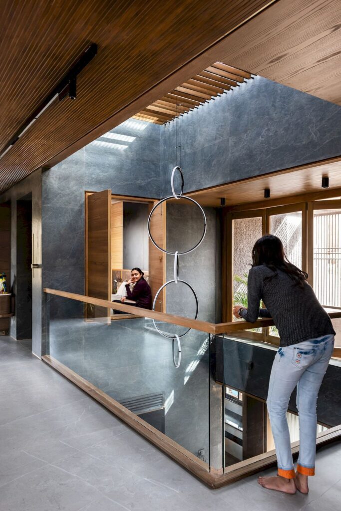 Govardhan Villa in India by Amruta Daulatabadkar Architects adaa 4