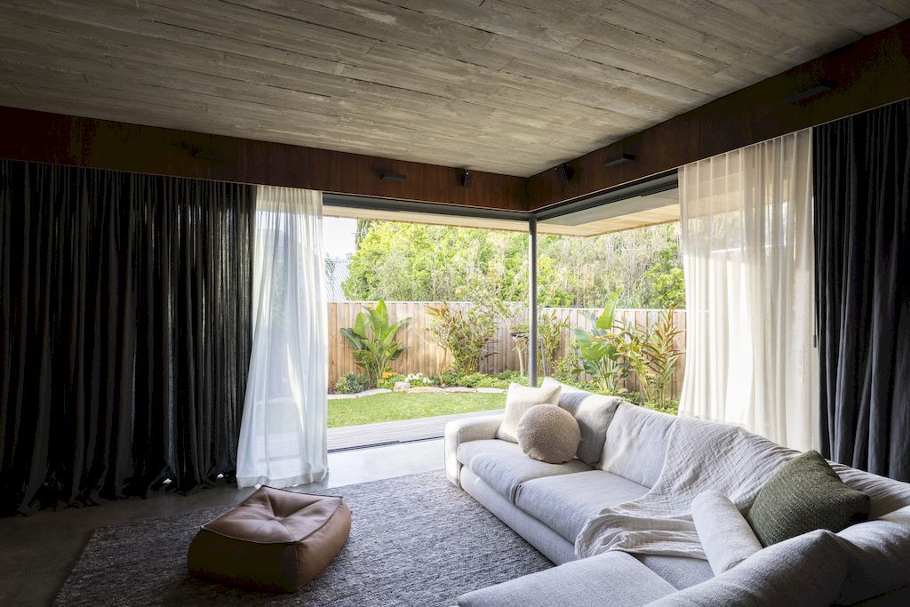 Higham Road House for spatial order flexibility sense by Philip Stejskal 2