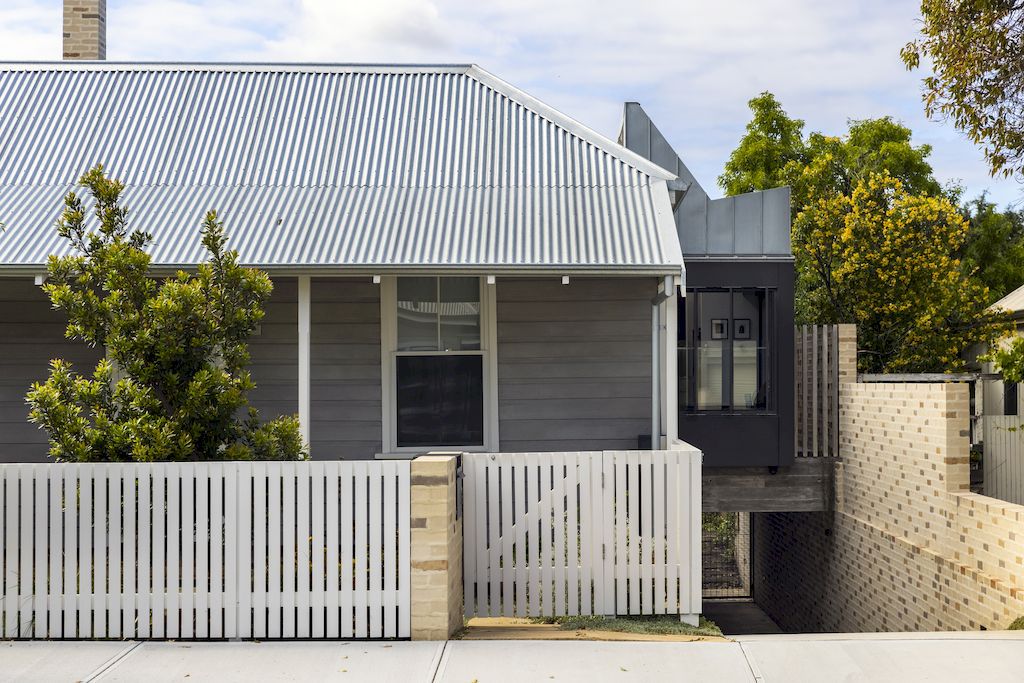 Higham Road House for spatial order flexibility sense by Philip Stejskal 26