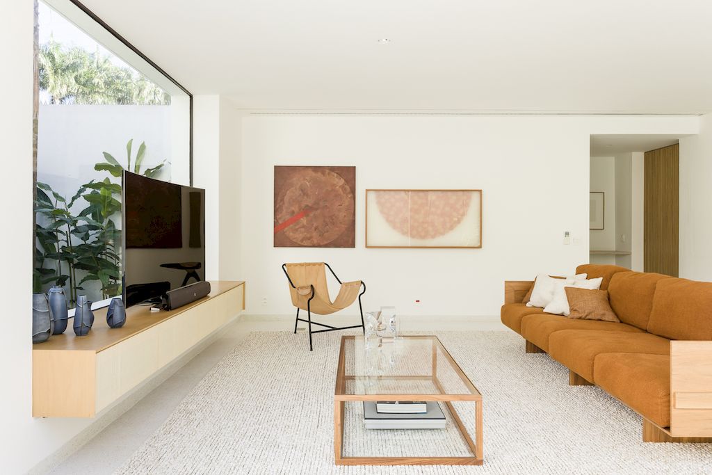 JR House a Comfort Home in Brazil by Pascali Semerdjian Arquitetos 18