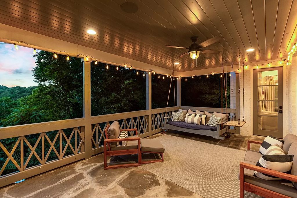 The Estate in Nashville features expansive living inclusive of chef’s kitchen, formal and informal entertainment spaces, now available for sale. This home located at 1609 Otter Creek Rd, Nashville, Tennessee