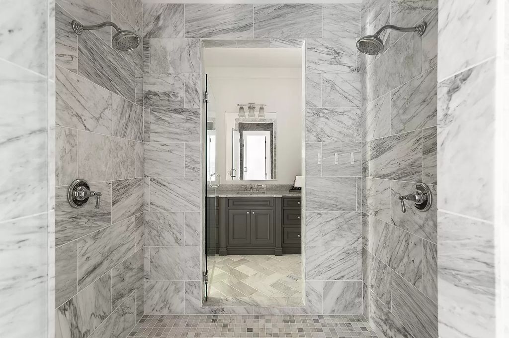 The Estate in Nashville features expansive living inclusive of chef’s kitchen, formal and informal entertainment spaces, now available for sale. This home located at 1609 Otter Creek Rd, Nashville, Tennessee