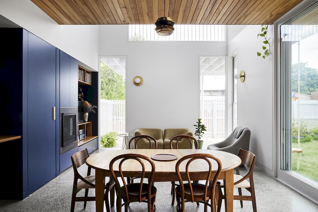 Picket House Northcote Home Clad In White Pickets by Austin Maynard 20