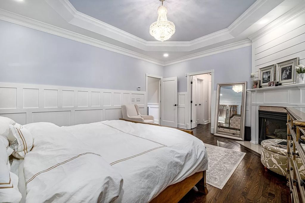The Estate in Brentwood is a luxurious home fully fenced on 2.04 beautiful acres with a gated entry and fountain now available for sale. This home located at 305 Granny White Pike, Brentwood, Tennessee; offering 04 bedrooms and 06 bathrooms with 5,448 square feet of living spaces.