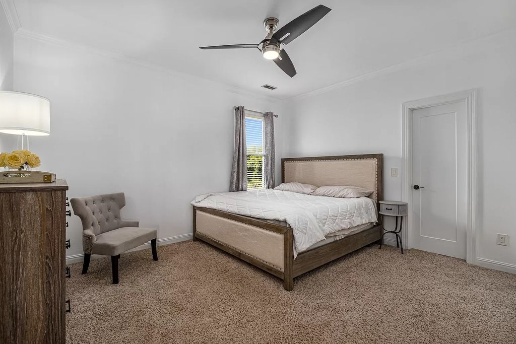 The Estate in Brentwood is a luxurious home fully fenced on 2.04 beautiful acres with a gated entry and fountain now available for sale. This home located at 305 Granny White Pike, Brentwood, Tennessee; offering 04 bedrooms and 06 bathrooms with 5,448 square feet of living spaces.