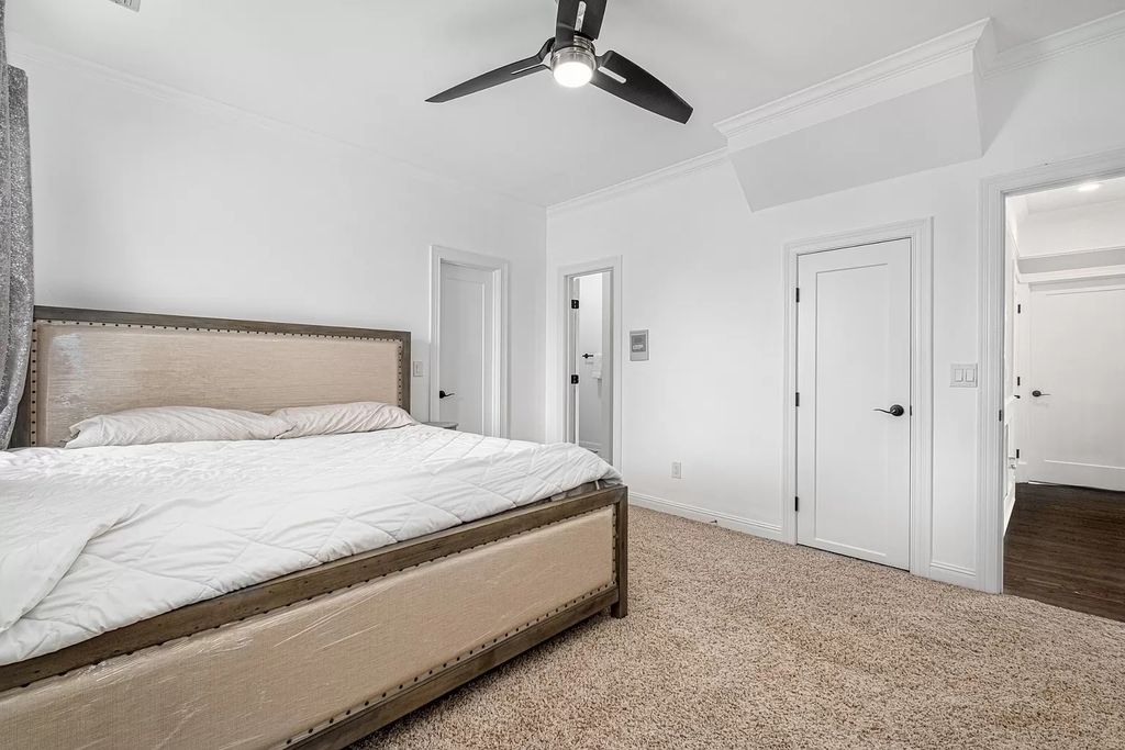 The Estate in Brentwood is a luxurious home fully fenced on 2.04 beautiful acres with a gated entry and fountain now available for sale. This home located at 305 Granny White Pike, Brentwood, Tennessee; offering 04 bedrooms and 06 bathrooms with 5,448 square feet of living spaces.