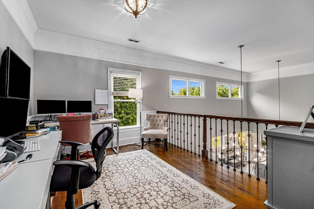 The Estate in Brentwood is a luxurious home fully fenced on 2.04 beautiful acres with a gated entry and fountain now available for sale. This home located at 305 Granny White Pike, Brentwood, Tennessee; offering 04 bedrooms and 06 bathrooms with 5,448 square feet of living spaces.