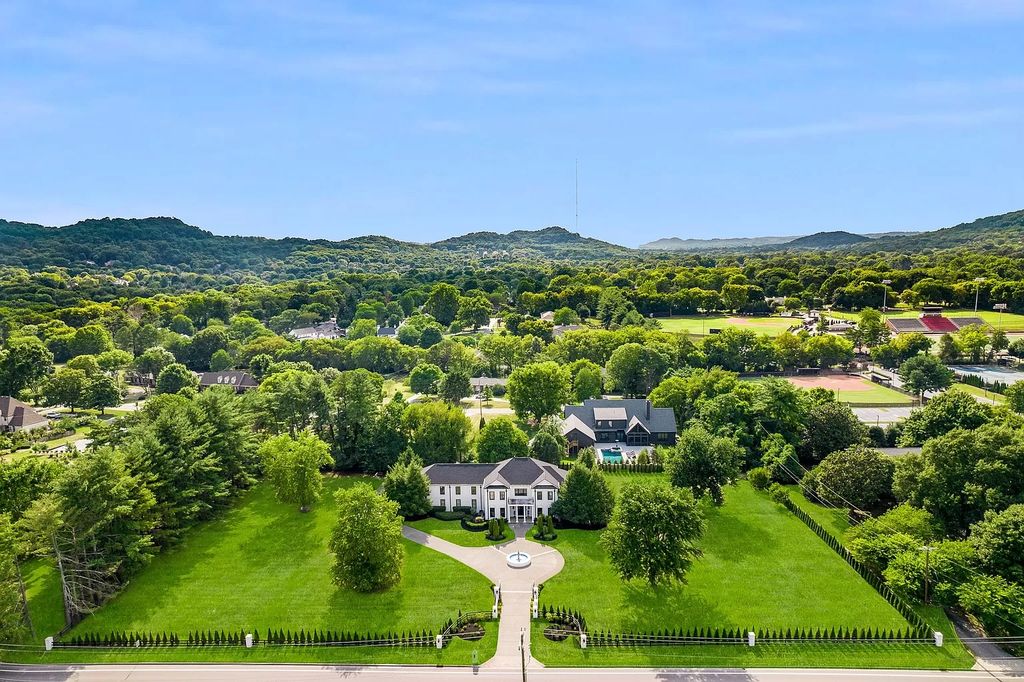 The Estate in Brentwood is a luxurious home fully fenced on 2.04 beautiful acres with a gated entry and fountain now available for sale. This home located at 305 Granny White Pike, Brentwood, Tennessee; offering 04 bedrooms and 06 bathrooms with 5,448 square feet of living spaces.