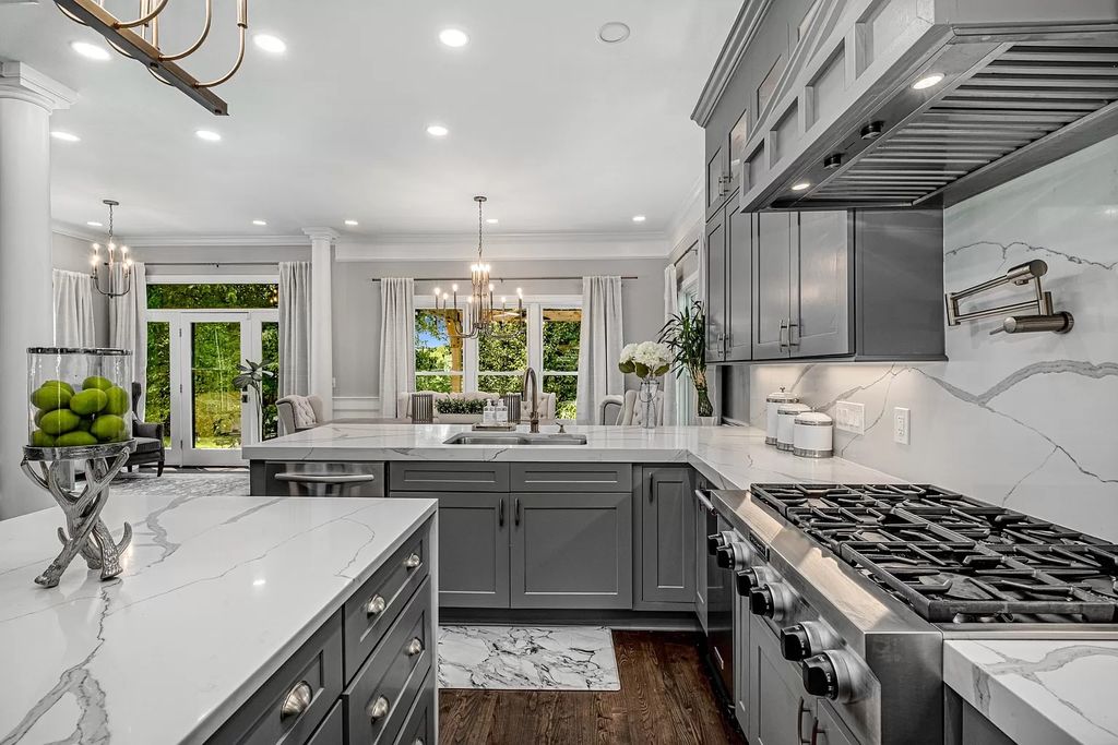 The Estate in Brentwood is a luxurious home fully fenced on 2.04 beautiful acres with a gated entry and fountain now available for sale. This home located at 305 Granny White Pike, Brentwood, Tennessee; offering 04 bedrooms and 06 bathrooms with 5,448 square feet of living spaces.