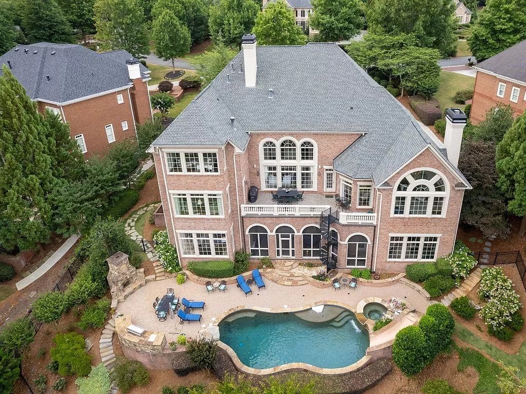 The Estate in Duluth is a luxurious home exuding artfully planned interior now available for sale. This home located at 2681 Lovejoy Cir, Duluth, Georgia; offering 06 bedrooms and 08 bathrooms with 10,886 square feet of living spaces.