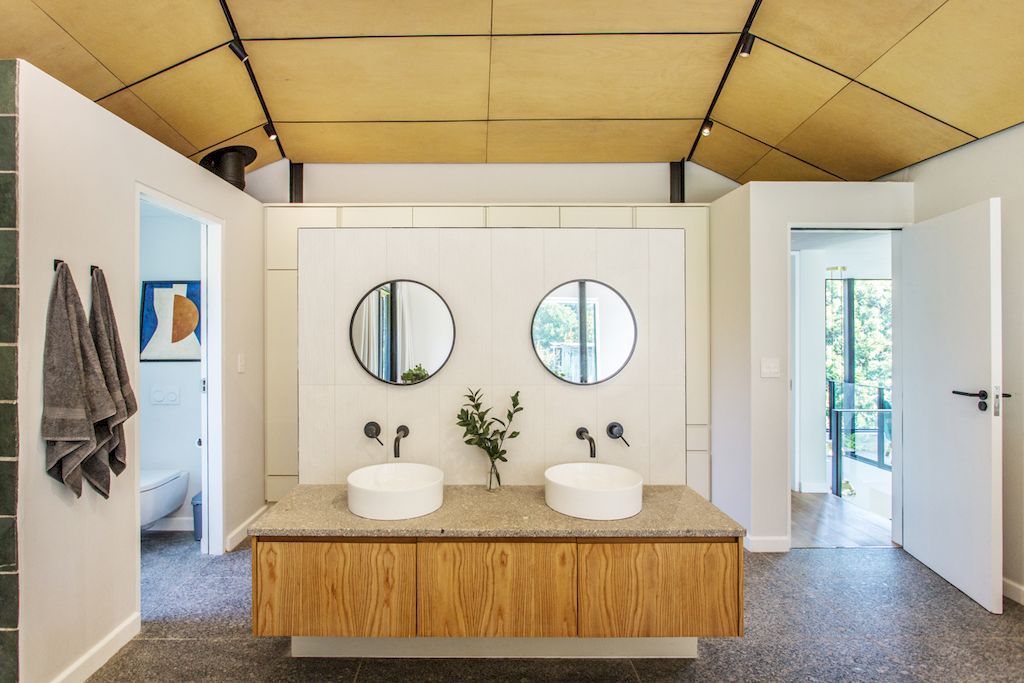 Sassen Residence suit to rural context respect nature by SALT Architects 28
