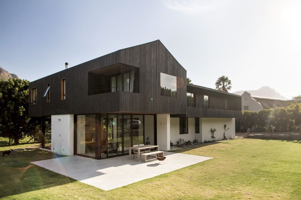 Sassen Residence suit to rural context respect nature by SALT Architects 8