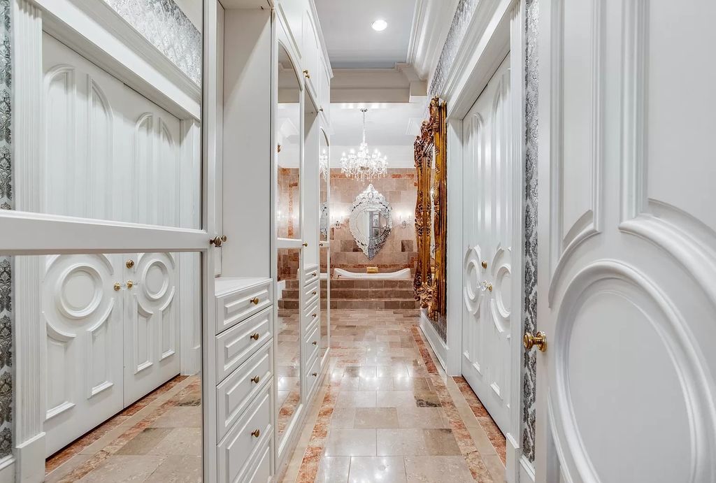 The Estate in Brentwood is a luxurious home filled with ornate details and flexible floor plan now available for sale. This home located at 9600 Concord Rd, Brentwood, Tennessee; offering 04 bedrooms and 08 bathrooms with 15,000 square feet of living spaces. 