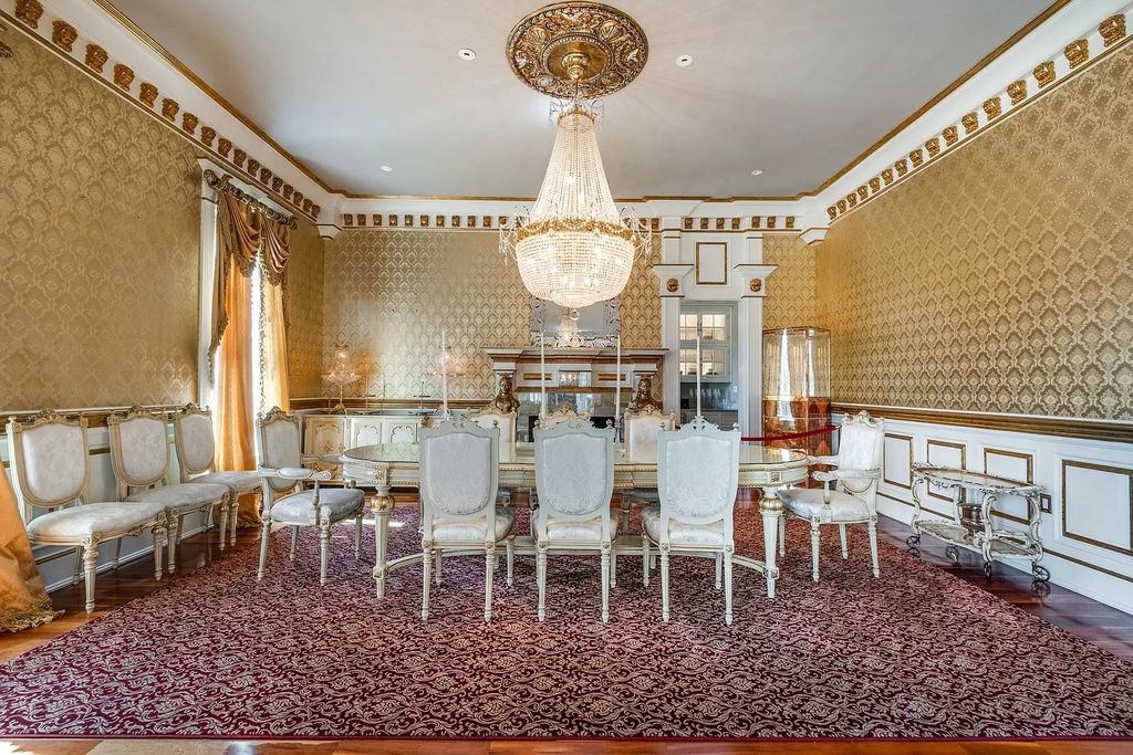 The Estate in Brentwood is a luxurious home filled with ornate details and flexible floor plan now available for sale. This home located at 9600 Concord Rd, Brentwood, Tennessee; offering 04 bedrooms and 08 bathrooms with 15,000 square feet of living spaces. 