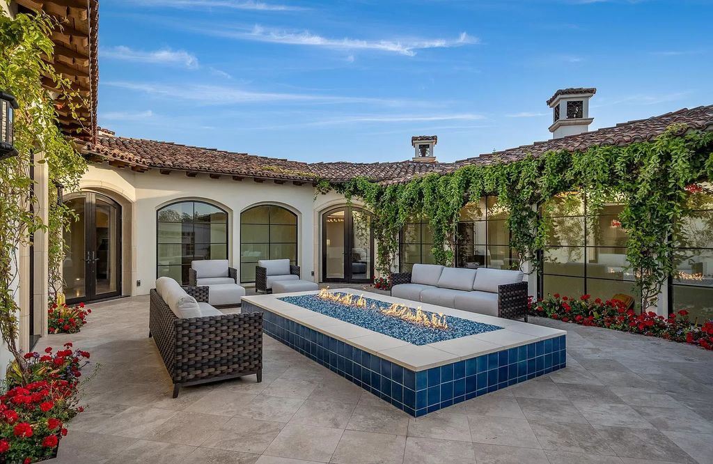 The Home in Rancho Santa Fe, a beautifully private estate with over 22,500 Square feet of indoor and outdoor covered living spaces perfect for todays ultimate lifestyle is now available for sale. This house located at 7029-31 Las Colinas, Rancho Santa Fe, California