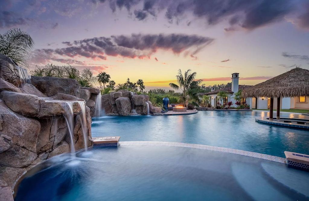 The Home in Rancho Santa Fe, a beautifully private estate with over 22,500 Square feet of indoor and outdoor covered living spaces perfect for todays ultimate lifestyle is now available for sale. This house located at 7029-31 Las Colinas, Rancho Santa Fe, California