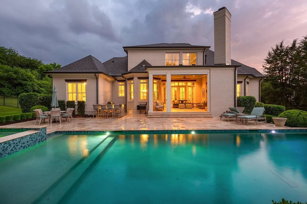 The Estate in Brentwood is a luxurious home featuring high-end finishes, thoughtfully-crafted millwork now available for sale. This home located at 2209 Cumberwell Close, Brentwood, Tennessee; offering 05 bedrooms and 06 bathrooms with 6,315 square feet of living spaces.