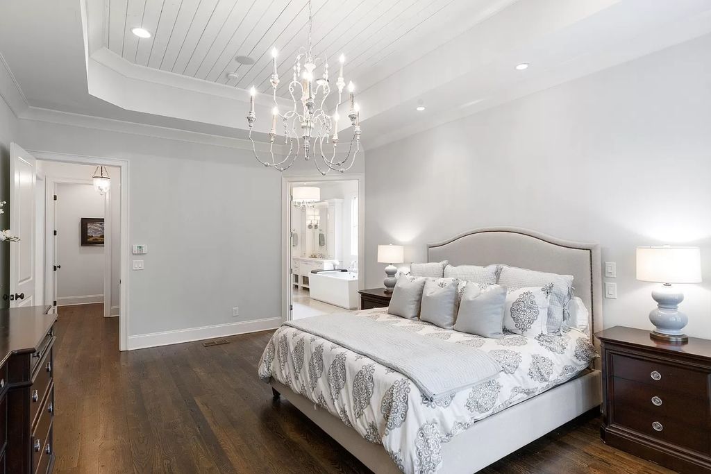 The Estate in Brentwood is a luxurious home featuring high-end finishes, thoughtfully-crafted millwork now available for sale. This home located at 2209 Cumberwell Close, Brentwood, Tennessee; offering 05 bedrooms and 06 bathrooms with 6,315 square feet of living spaces.
