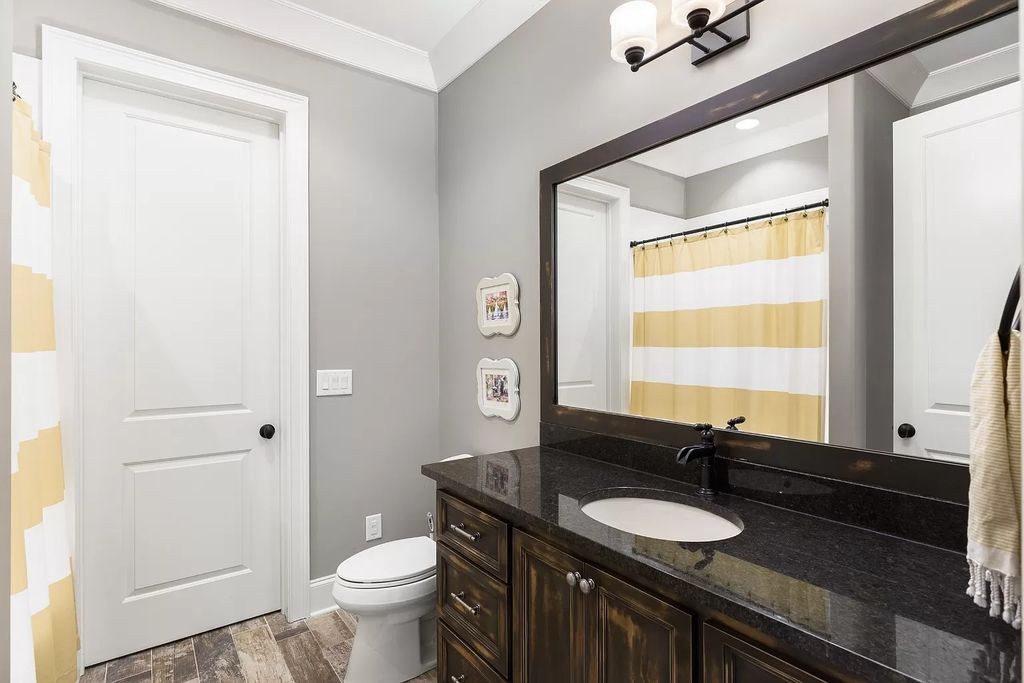 The Estate in Brentwood is a luxurious home featuring high-end finishes, thoughtfully-crafted millwork now available for sale. This home located at 2209 Cumberwell Close, Brentwood, Tennessee; offering 05 bedrooms and 06 bathrooms with 6,315 square feet of living spaces.