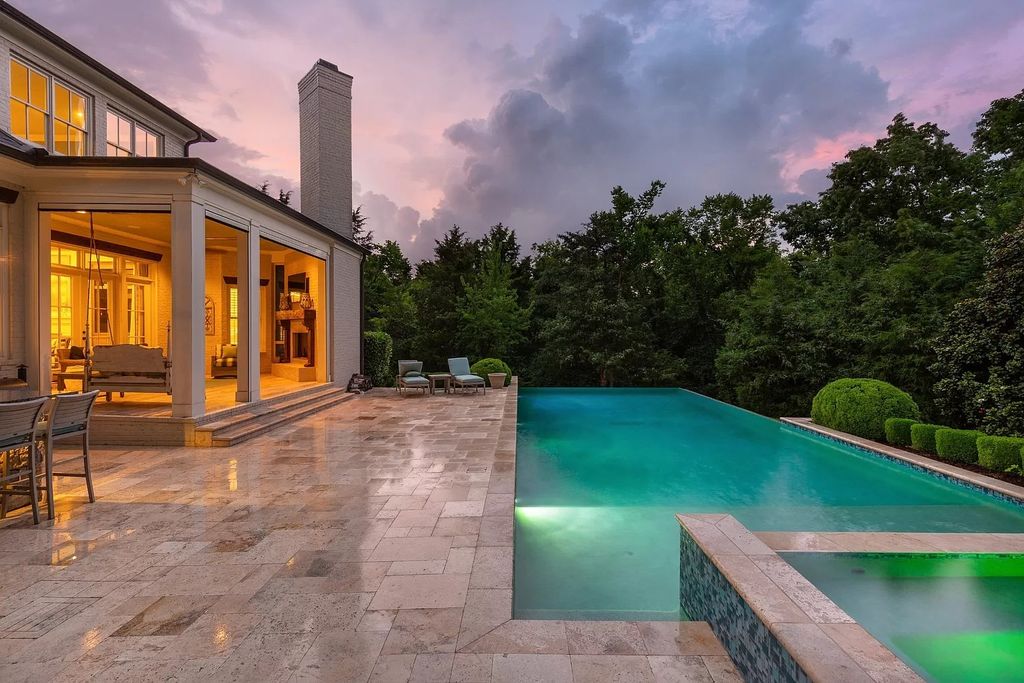 The Estate in Brentwood is a luxurious home featuring high-end finishes, thoughtfully-crafted millwork now available for sale. This home located at 2209 Cumberwell Close, Brentwood, Tennessee; offering 05 bedrooms and 06 bathrooms with 6,315 square feet of living spaces.
